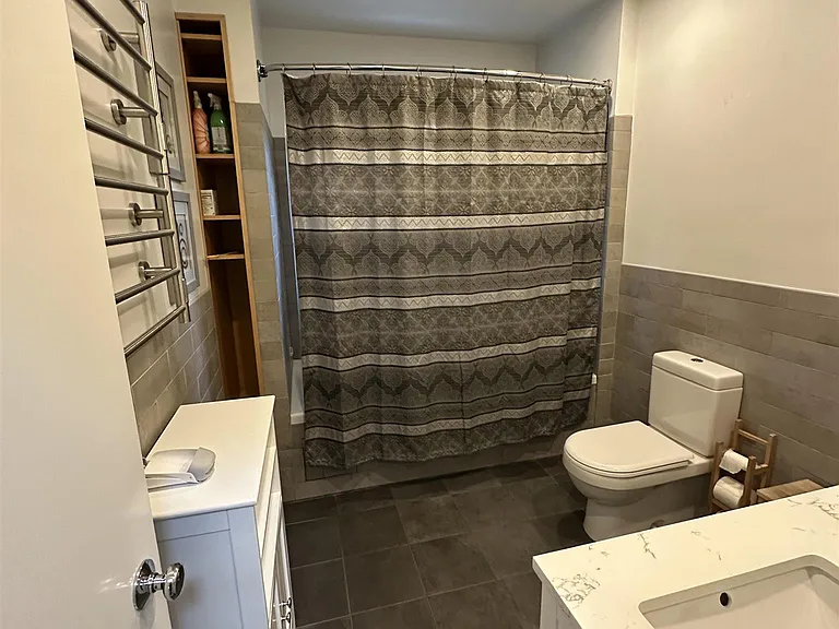 295 Windsor St #3 — Photo 10