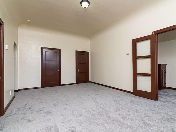 2nd image of 5359 10th Ave