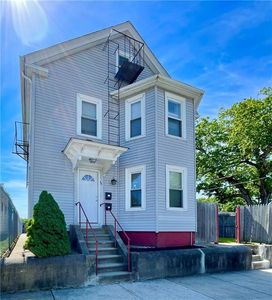 86 Edgemere Ave, Providence, RI, 02909