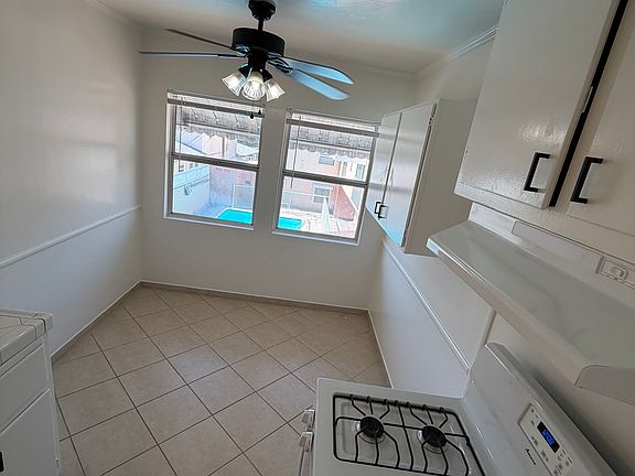 5th image of 918 N Market St APT 5