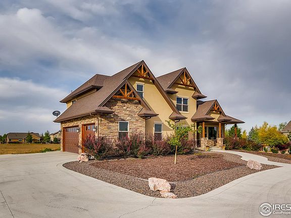 2nd image of 8760 Longs Peak Cir