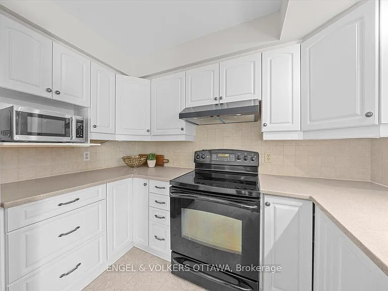 72 Greenfield Ave #4 — Photo 21