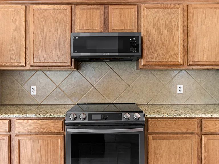 5621 Bedrock Dr — Photo 14