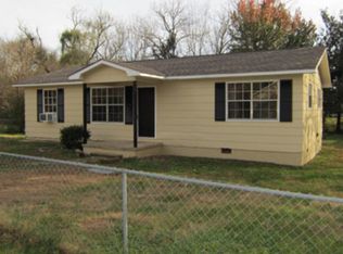 406 Regal Dr, Tunnel Hill, GA 30755