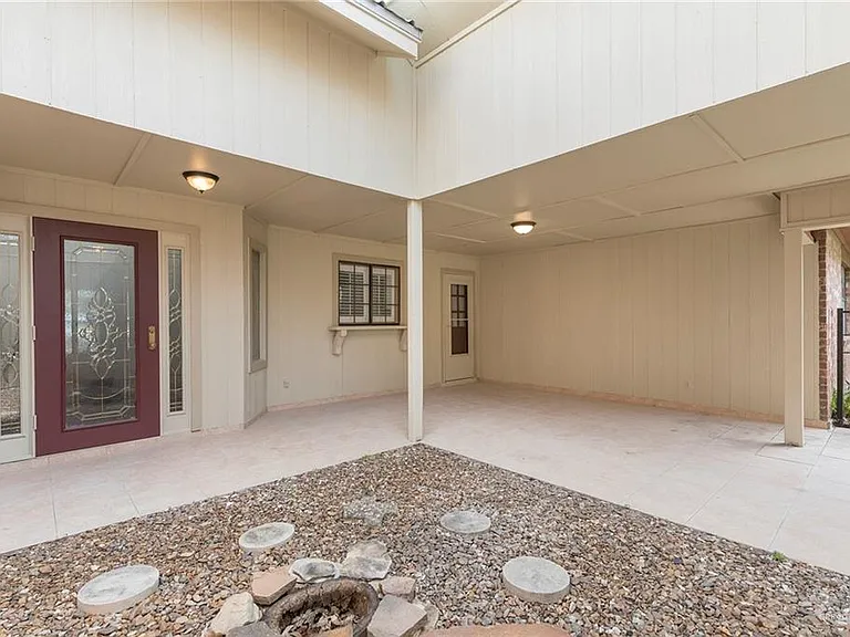 1218 Bluebird Ave — Photo 19