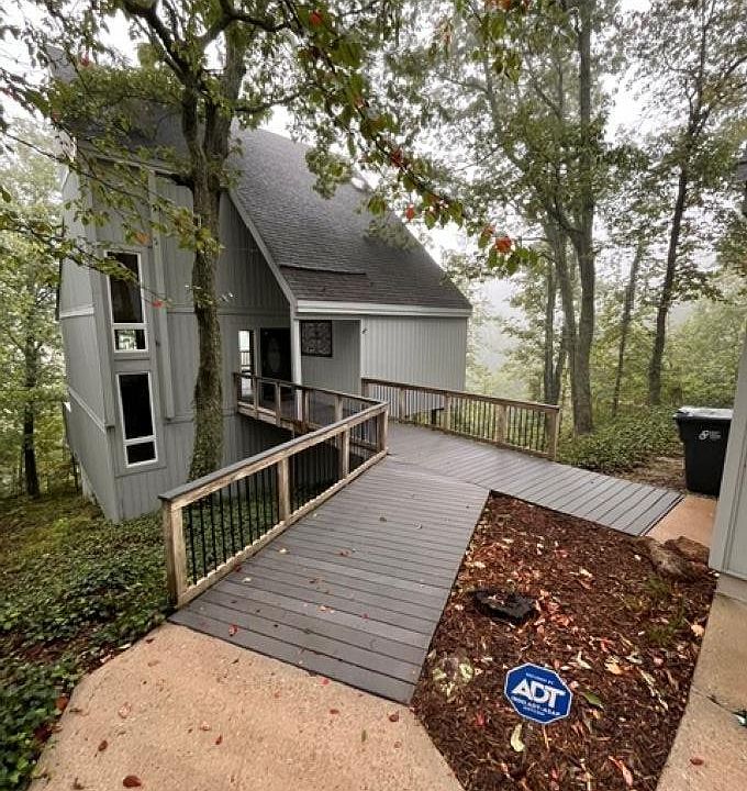 1st image of 14 Persimmon Ln