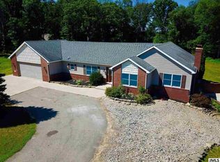 10420 Pauline Dr, Jackson, MI 49201