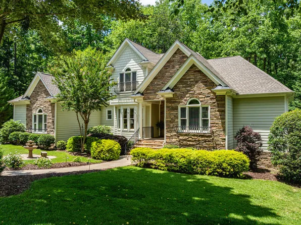 137 Forked Pine Ct, Chapel Hill, NC 27517