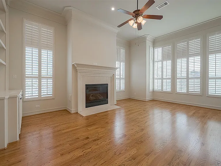1804 Haddon St — Photo 16
