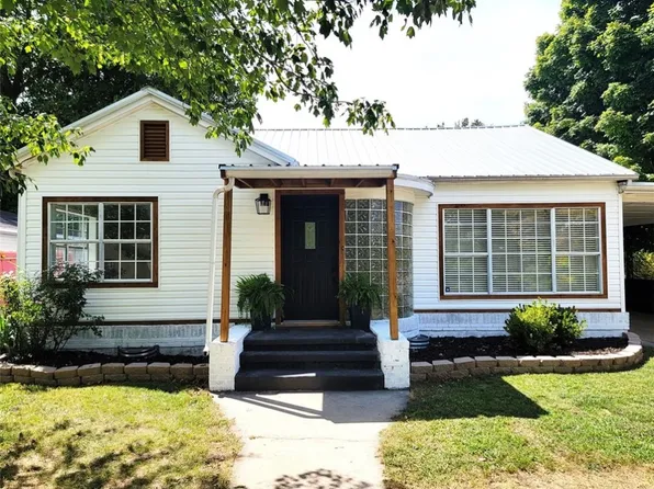 406 Velma St, Harrison, AR 72601