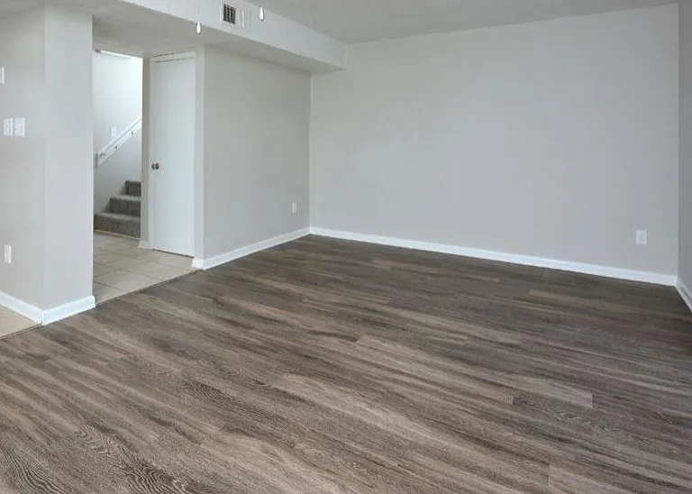 Pine Ridge Apartments — Photo 52