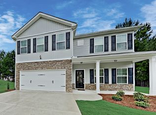 151 Barberry Ln, Dallas, GA 30132