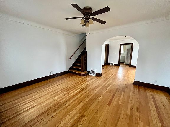 3rd image of 337 Orange St