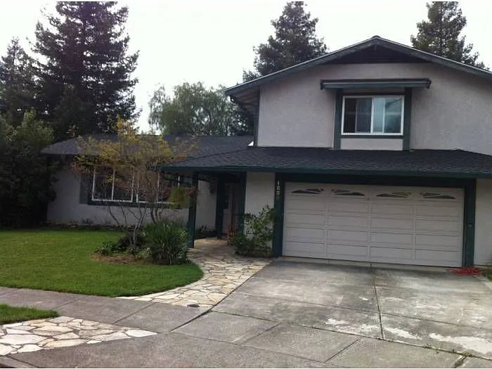 1225 Dillon Dr photo 1