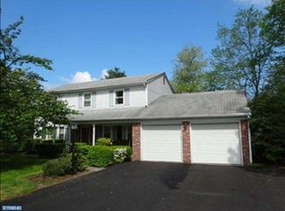 520 Oak Park Rd, Hatfield, PA 19440