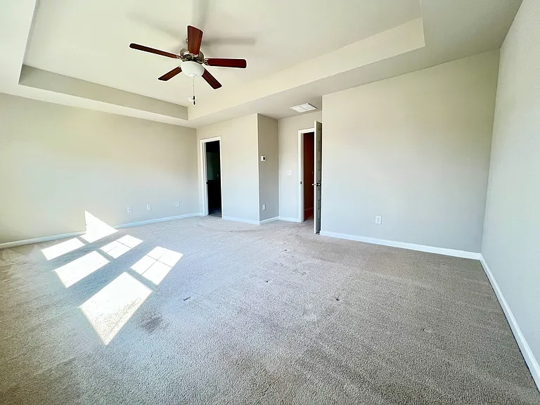 3705 Prospect Point Dr — Photo 9