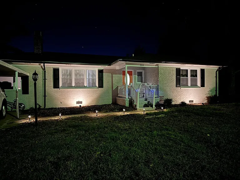 3113 Woodlawn Dr — Photo 1