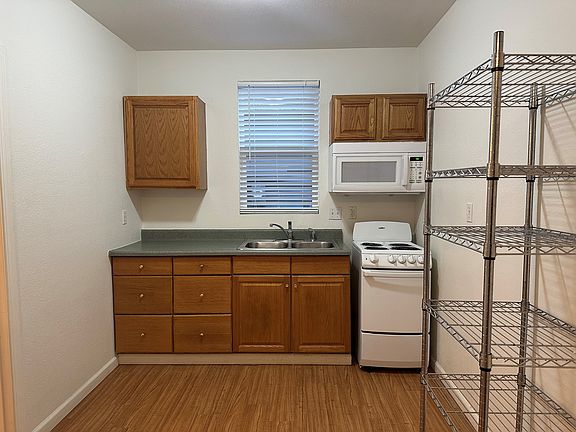 5th image of 8074 Maple Ave SE #2