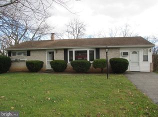2506 Anita Dr, Dover, PA 17315