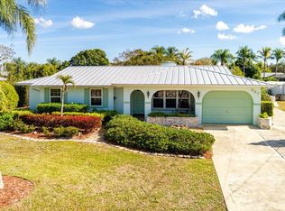 667 SE Harborview Drive, Port Saint Lucie, FL 34983