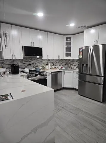 887 W Duval St — Photo 11