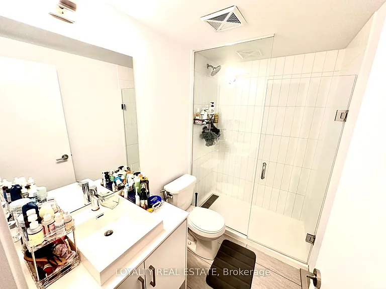 251 Manitoba St #311 — Photo 11