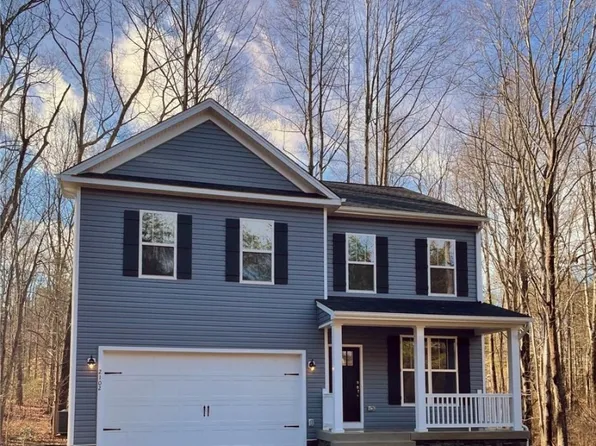 726 Lakeview Pkwy, Locust Grove, VA 22508