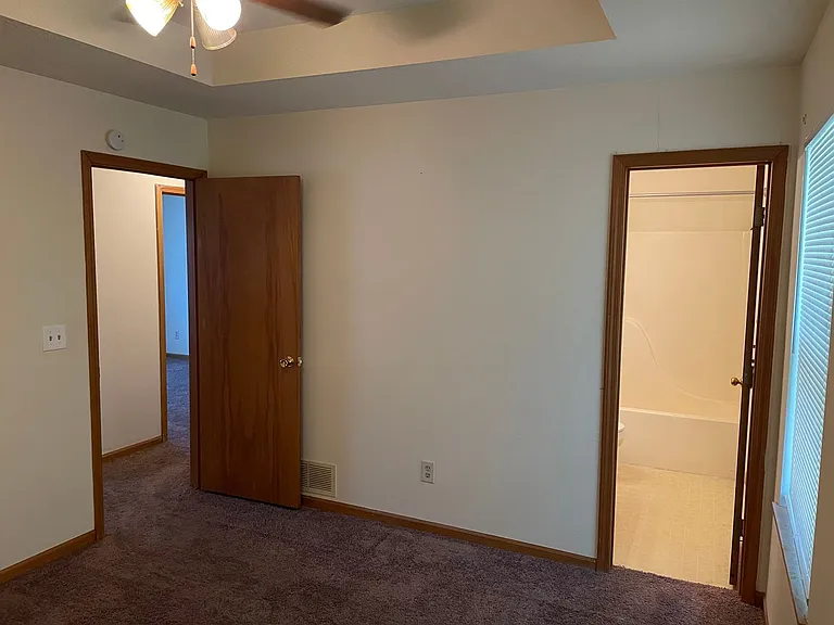 5205 Gasconade Dr — Photo 28