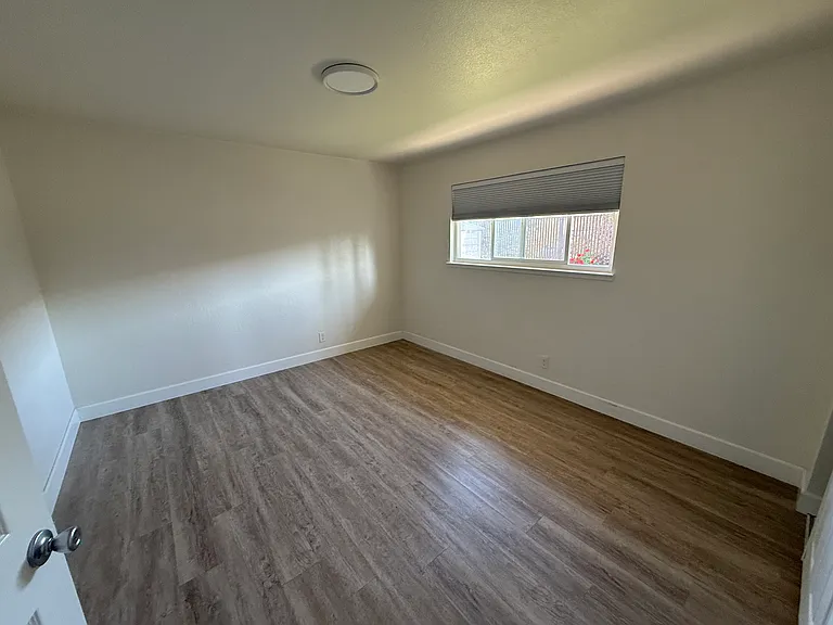 4724 Palm Ave — Photo 10