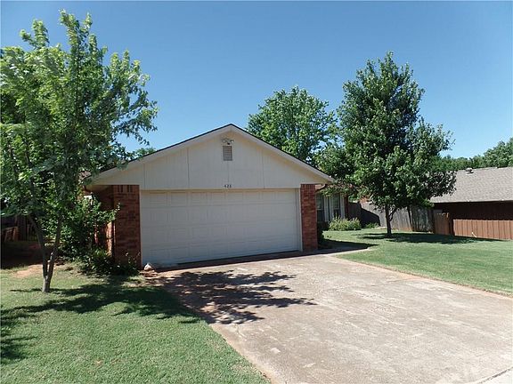 2nd image of 428 Elmcrest Dr