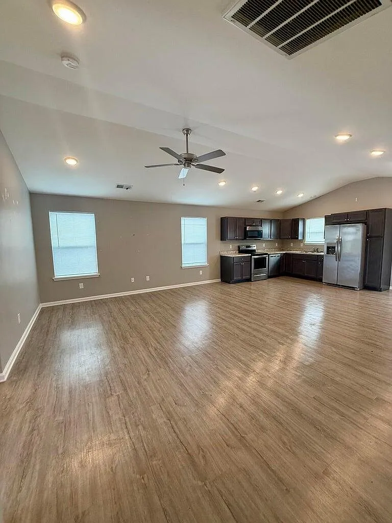 Building Photo - 2645 Hailey Rose Way