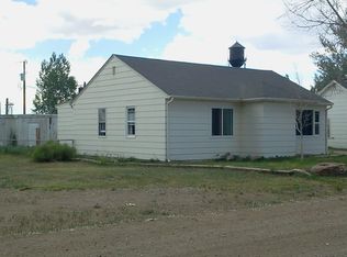 411 Maple St, Medicine Bow, WY 82329