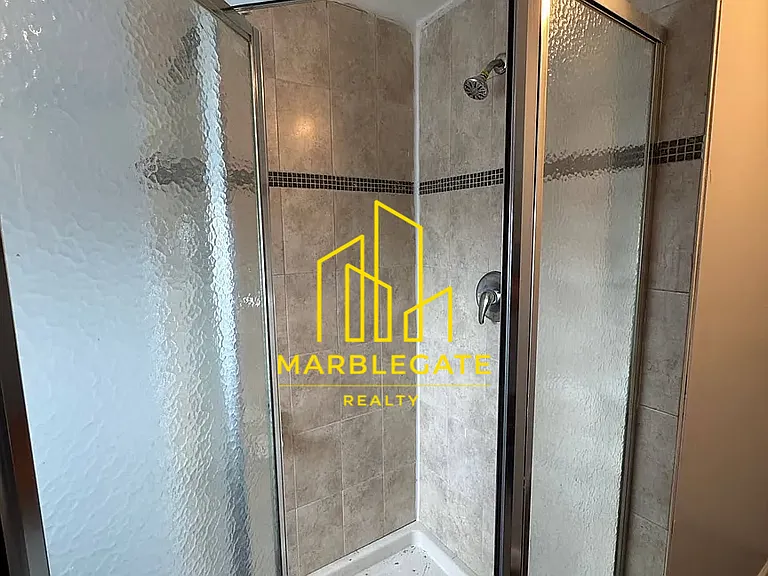 325 S Orange Ave #33 — Photo 8