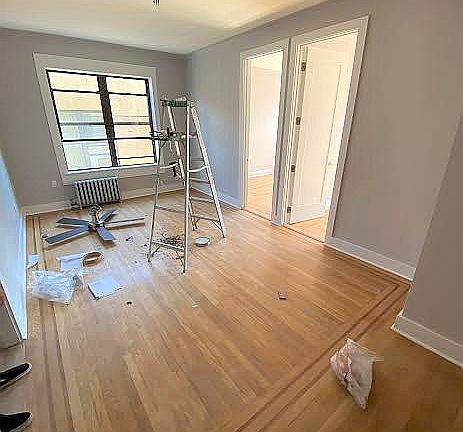 4th image of 2059 29th St APT 3R