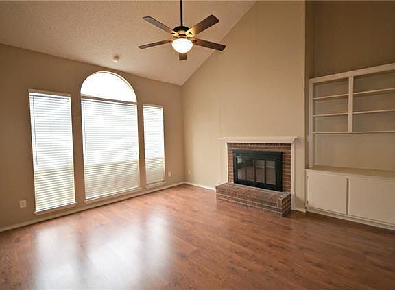 3rd image of 7804 Hardwick Ct