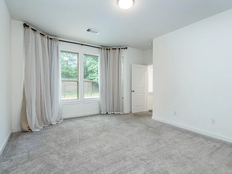 27006 Hidden Rock Ct — Photo 27