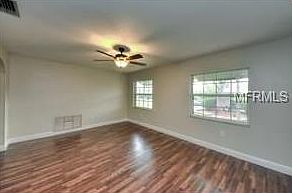 4th image of 2205 Kingswood Ln