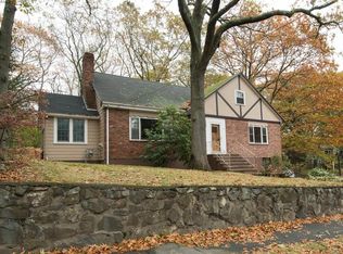 3 Pine Hill Rd, Swampscott, MA 01907