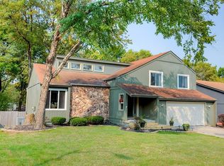 1708 NW 103rd St, Clive, IA 50325