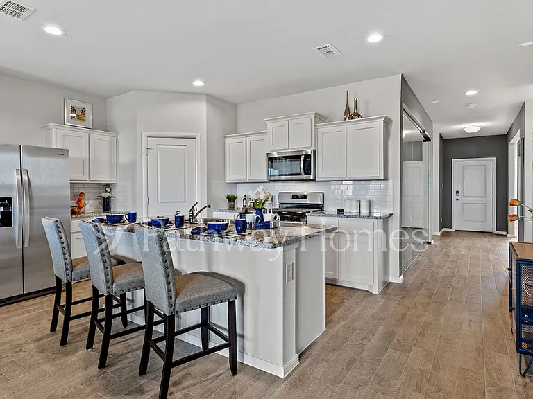 9744 McClane Farm Dr — Photo 2