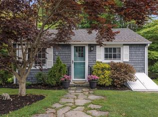 30 Wright Pl, Barrington, RI 02806