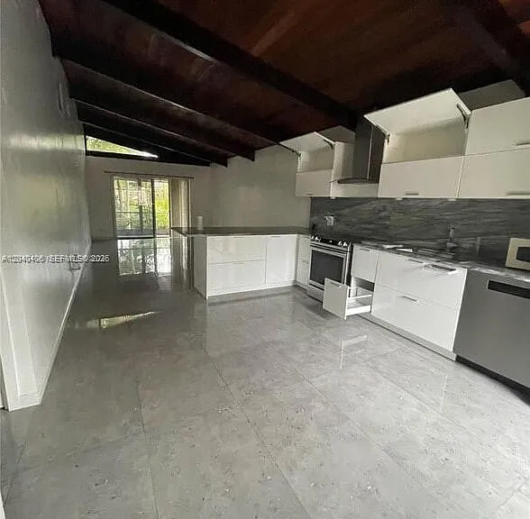 112 Fox Rd #2-50 — Photo 3