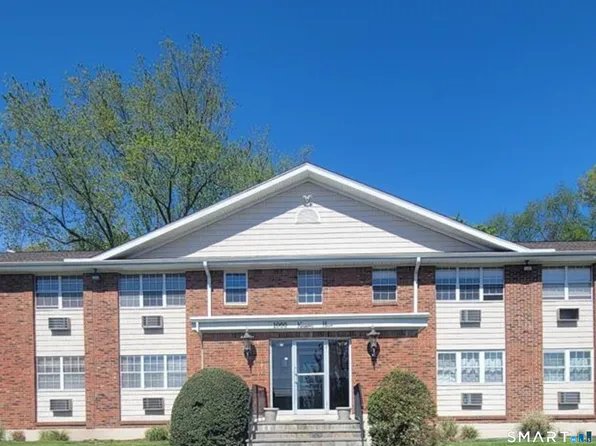 1000 Knapps Highway #14, Fairfield, CT 06825