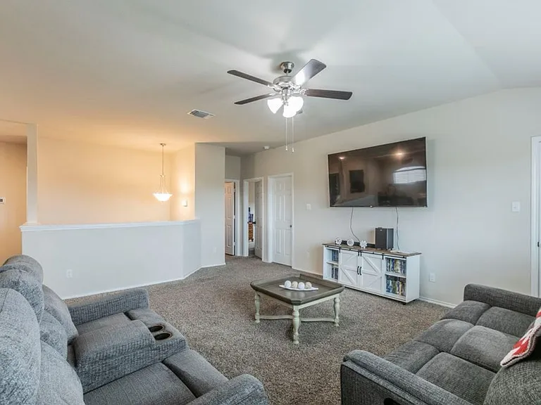 2824 Jackal Dr — Photo 26