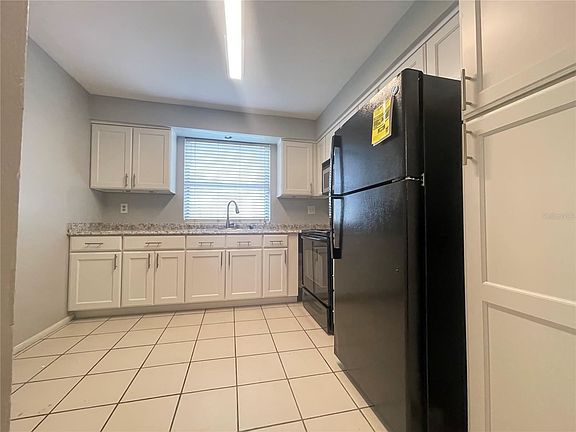 5th image of 7524 Dolonita Dr