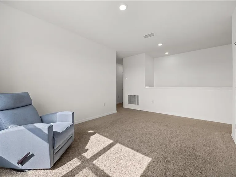 1467 Riverboat Dr — Photo 24