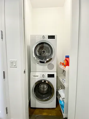 Rented by Nest Seekers International | media 23