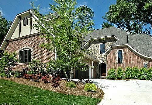 1st image of 816 Verney Ln
