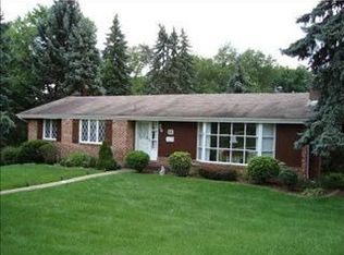 116 Carriage Dr, Mcknight, PA 15237