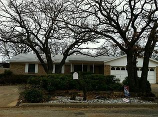 401 Briarwood Dr, Eastland, TX 76448